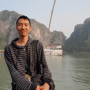 Zátoka Ha Long, Vietnam.